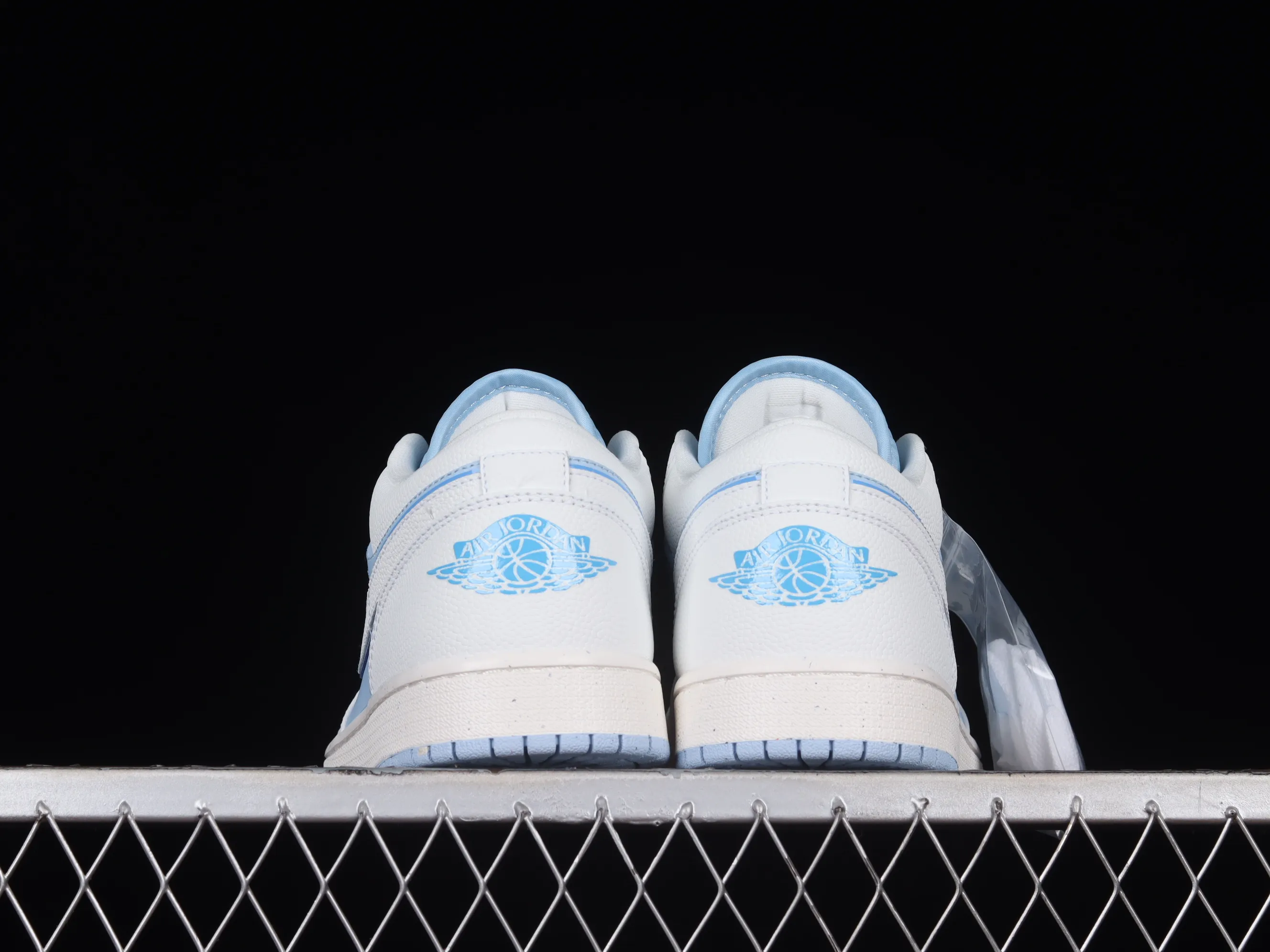 All categories Air Jordan Jordan series basketball shoes Air Jordan 1 Low Air Jordan 1 Low AJ1 Joe 1 ice blue low-top cultural and leisure sports sneakers DV1299-104